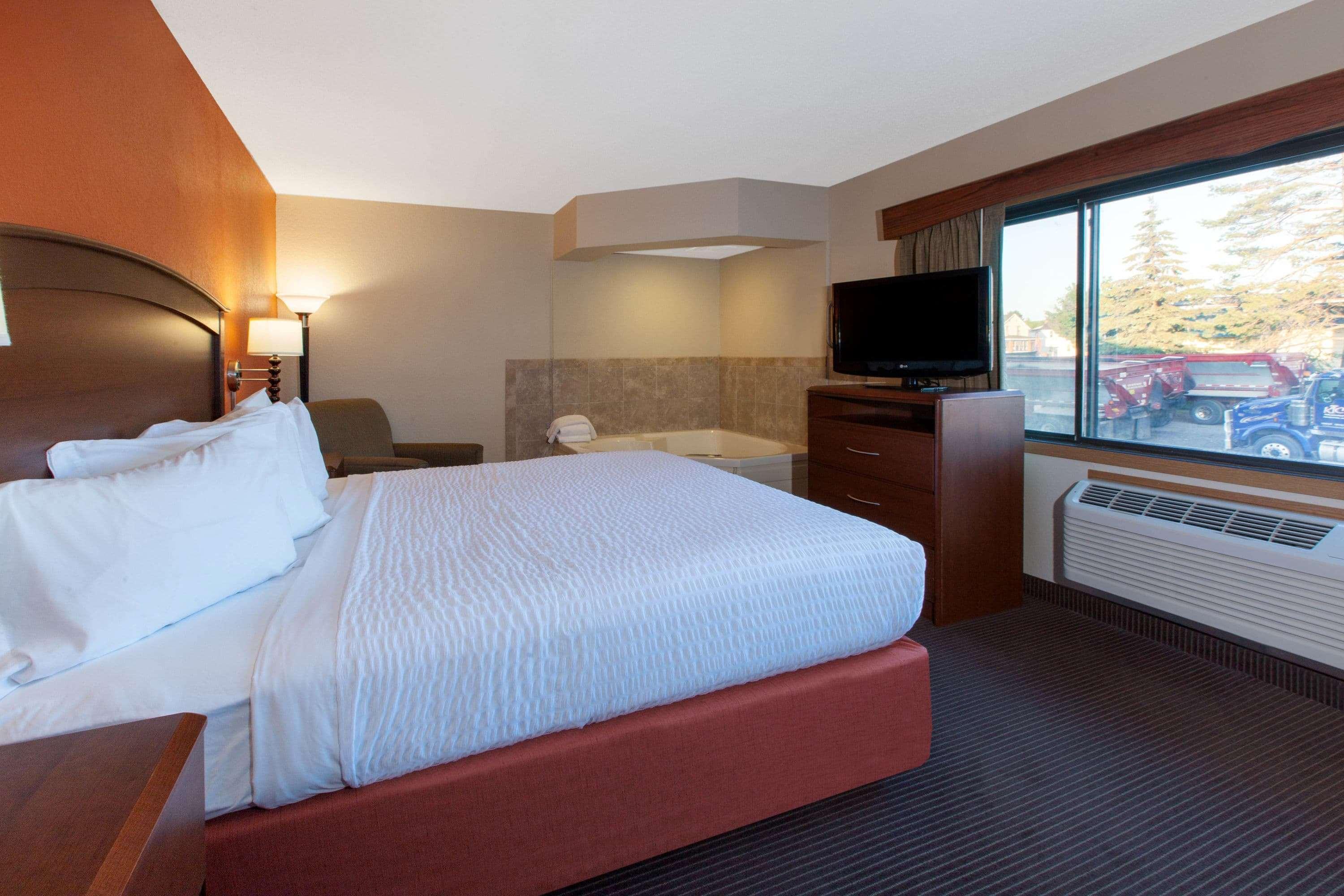 Americinn By Wyndham Iron River Εξωτερικό φωτογραφία