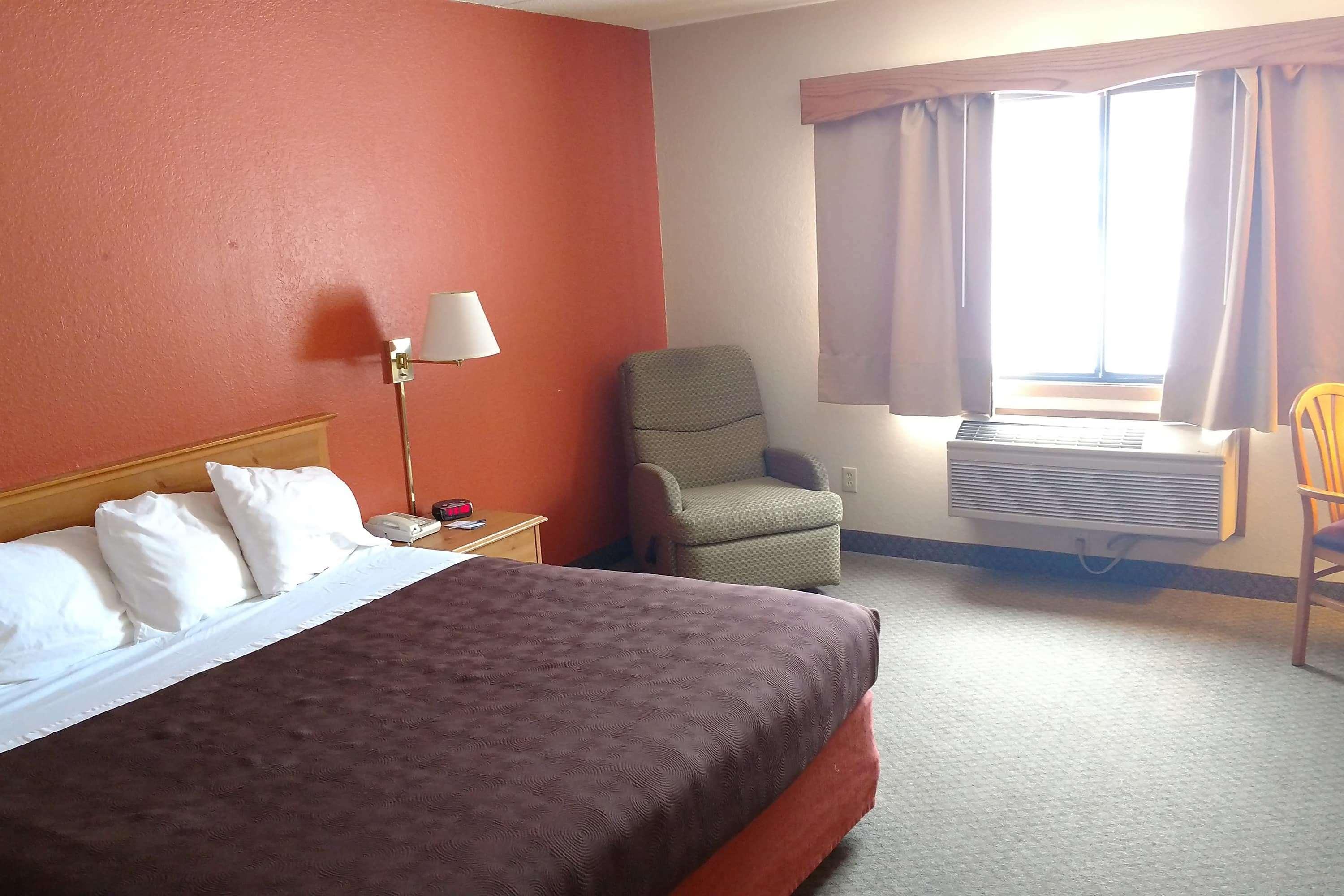 Americinn By Wyndham Iron River Εξωτερικό φωτογραφία