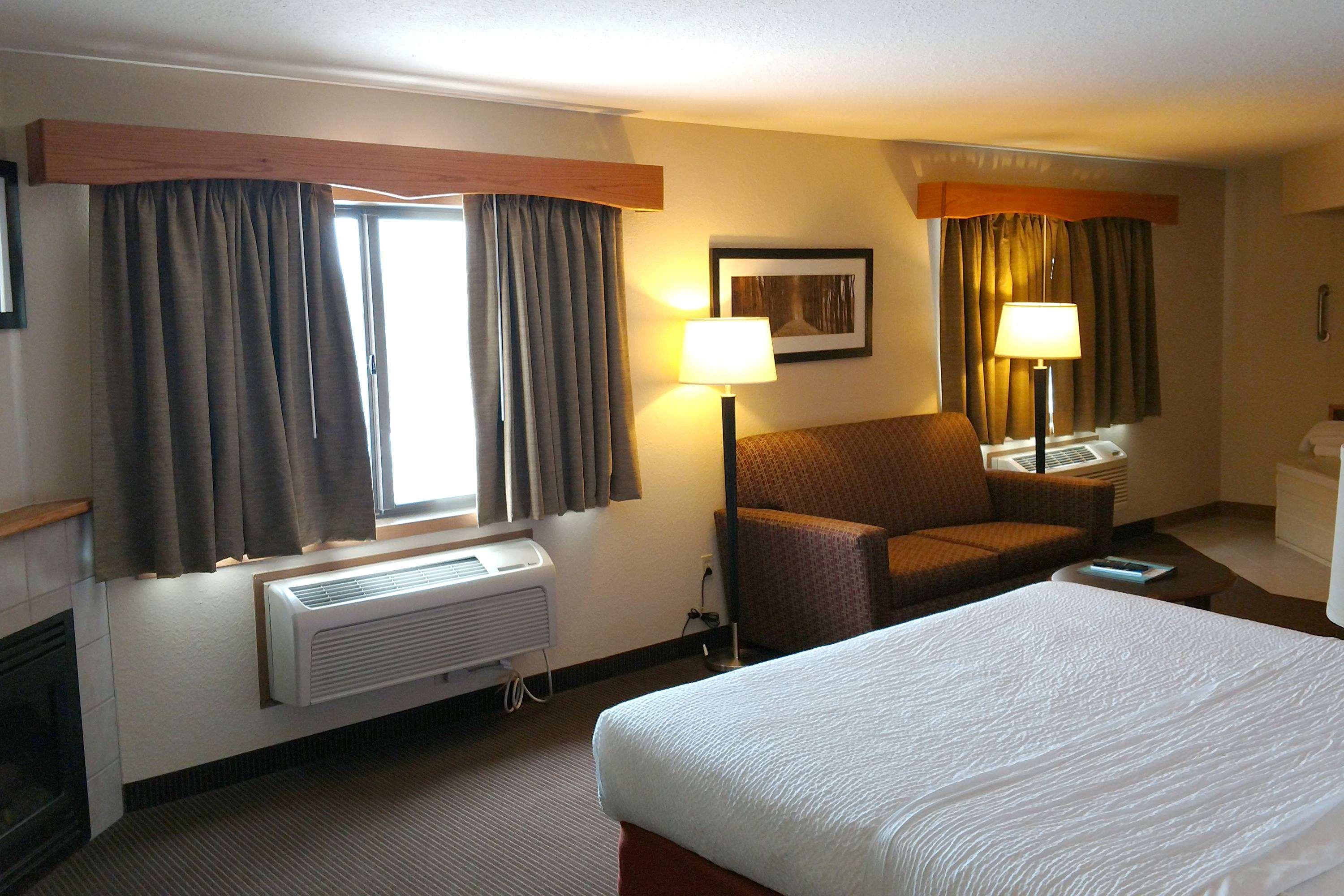 Americinn By Wyndham Iron River Εξωτερικό φωτογραφία