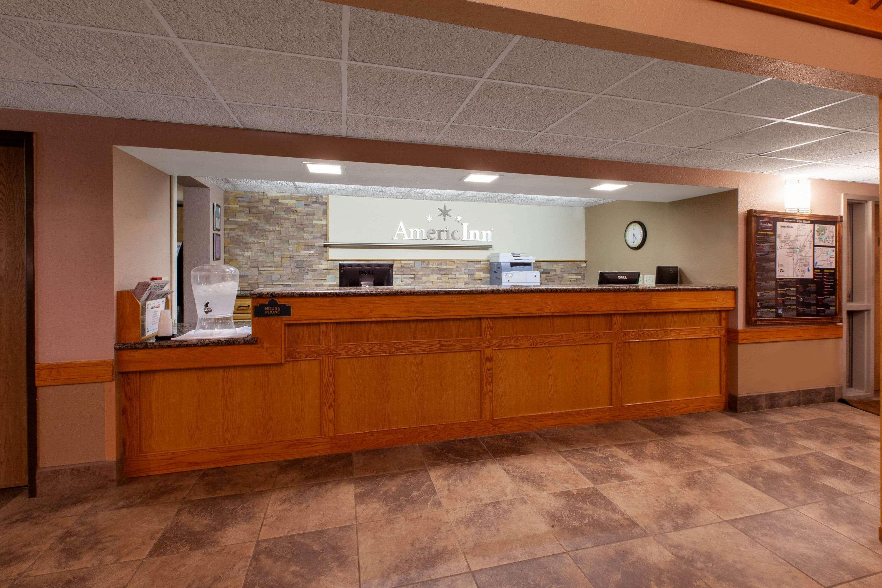 Americinn By Wyndham Iron River Εξωτερικό φωτογραφία