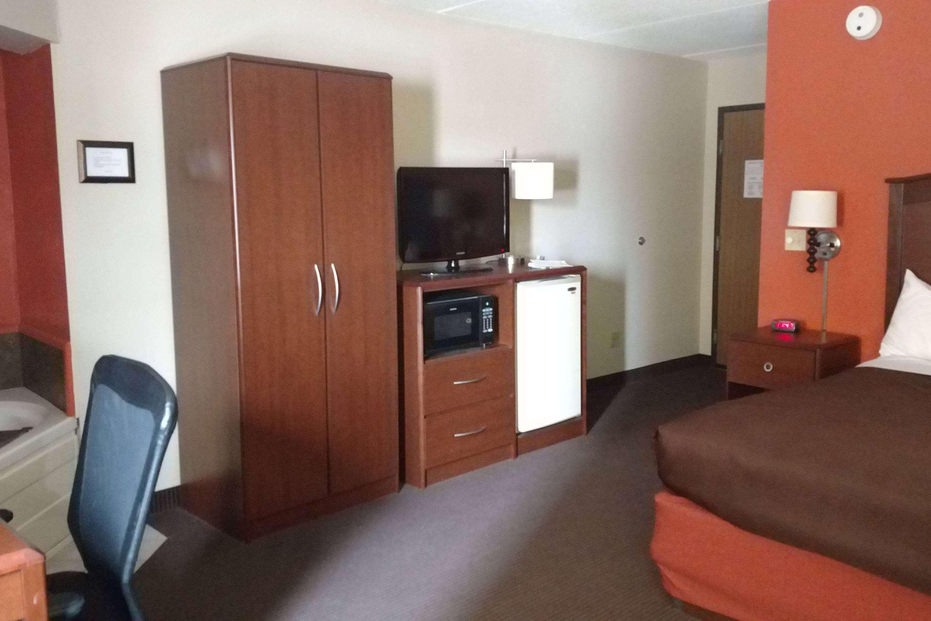 Americinn By Wyndham Iron River Εξωτερικό φωτογραφία
