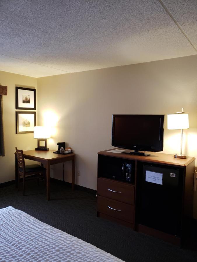 Americinn By Wyndham Iron River Εξωτερικό φωτογραφία